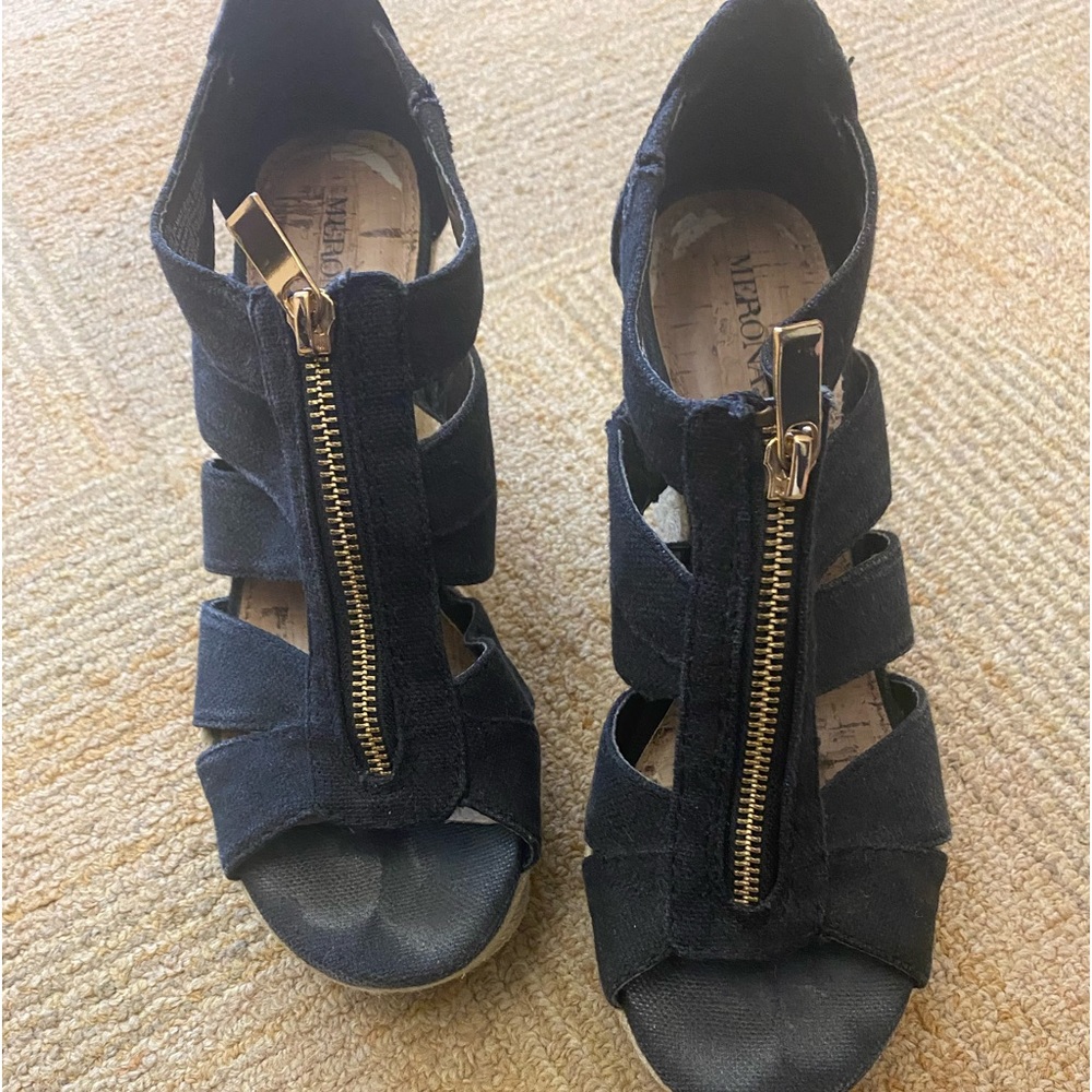Merona black wedges, size 7 1/2